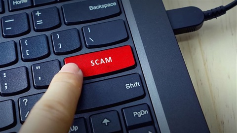 Scam button.jpg