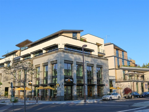 506-556-Santa-Cruz-Ave.jpg