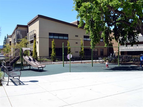 Tinker-Park-playground-and-benches