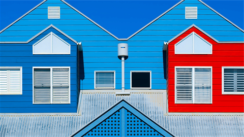 Exterior animated houses in blue and red