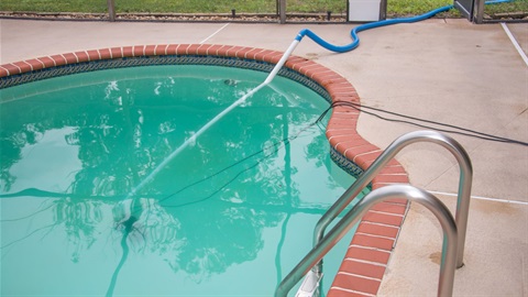 draining-a-swimming-pool.jpg