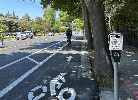Bicyclists in buffered bike lanes on Middlefield Road 